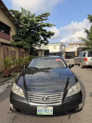 Lexus ES 350 2011 Gray