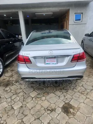 Mercedes-Benz E350 Base 4Matic Sedan AWD (3.5L 6cyl 7A) 2016 Silver