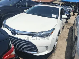 Toyota Avalon 2014 White