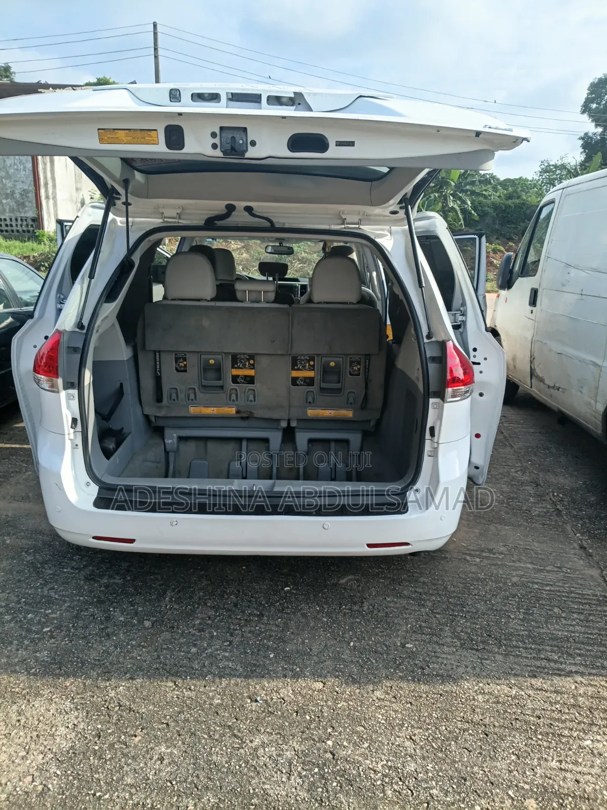 Toyota Sienna 2012 White