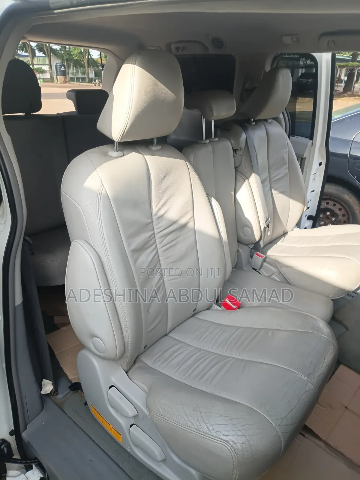 Toyota Sienna 2012 White