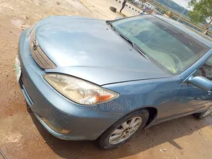 Toyota Camry 2004 Blue