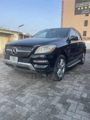 Mercedes-Benz M Class ML350 4MATIC 4dr SUV AWD (3.5L 6cyl 7A) 2014