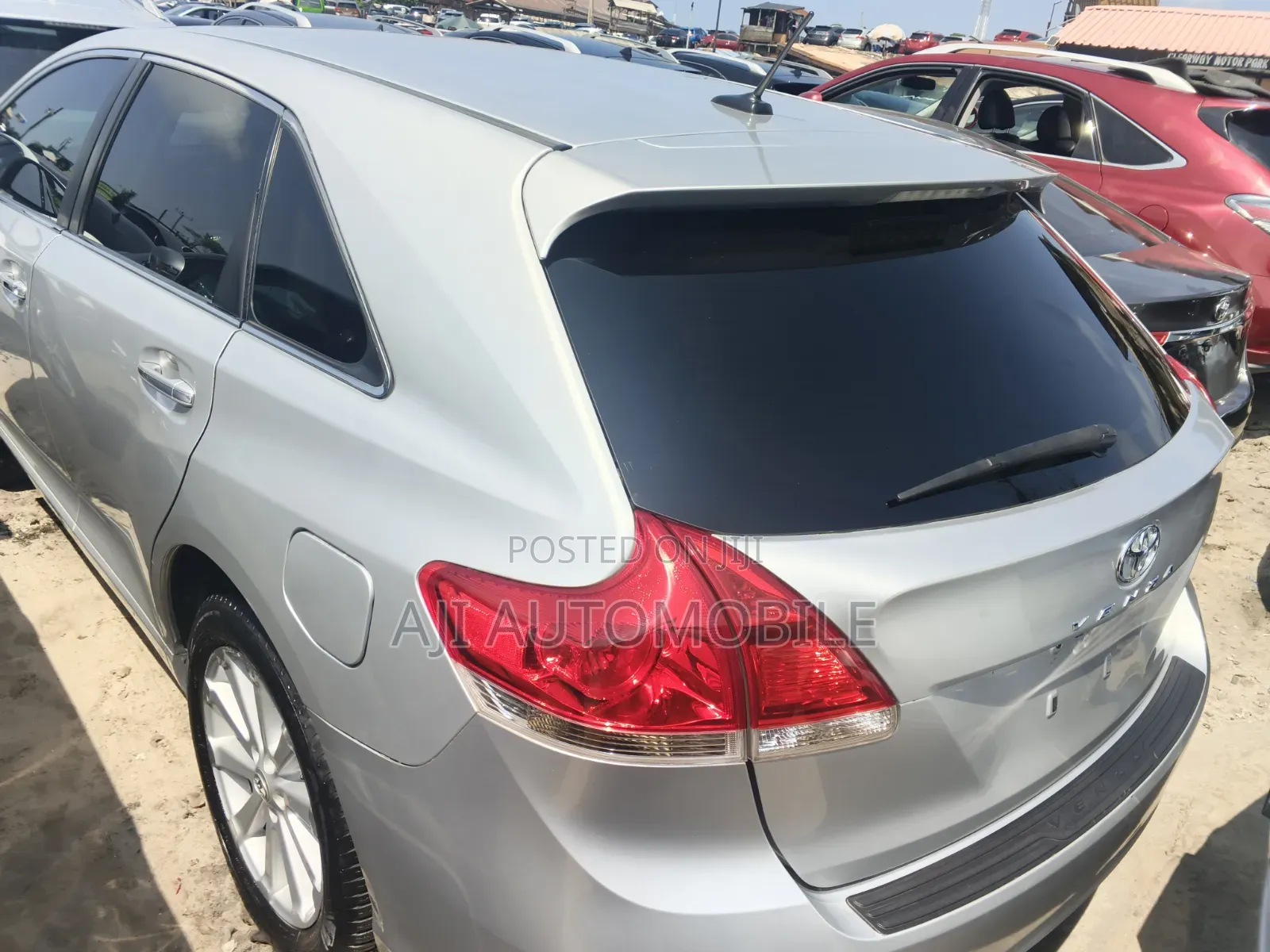 Toyota Venza 2010 Silver
