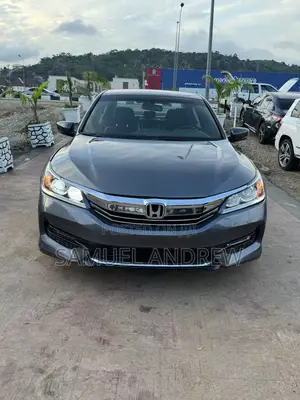 Honda Accord Sport SE 4dr Sedan FWD (2.4L 4cyl 2A) 2017 Gray