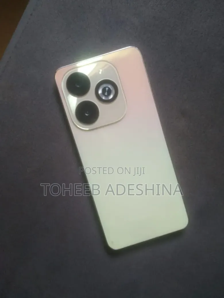 Infinix Smart 8 Plus 128 GB Silver