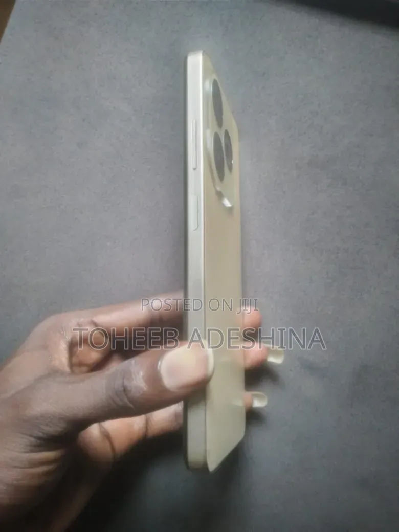 Infinix Smart 8 Plus 128 GB Silver