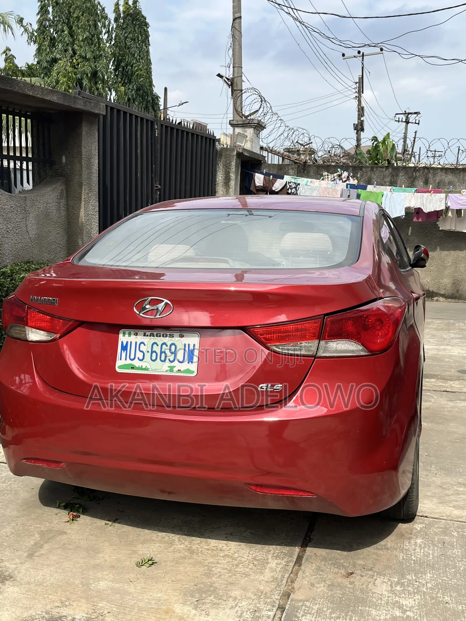 Hyundai Elantra 2013 Red