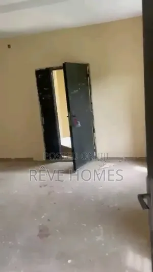 2bdrm Block of Flats in Oworonshoki / Gbagada for rent