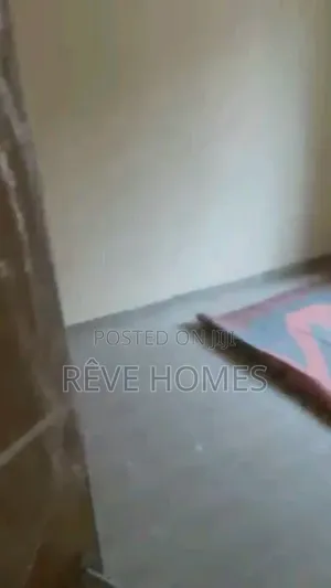 2bdrm Block of Flats in Oworonshoki / Gbagada for rent