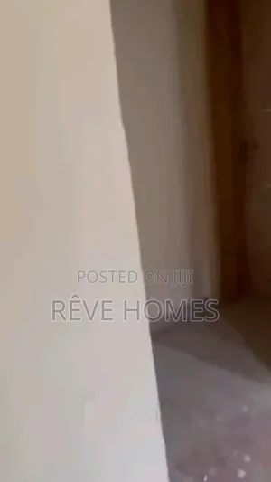 2bdrm Block of Flats in Oworonshoki / Gbagada for rent