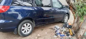 Toyota Sienna 2007 Blue