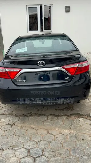 Toyota Camry 2017 Black
