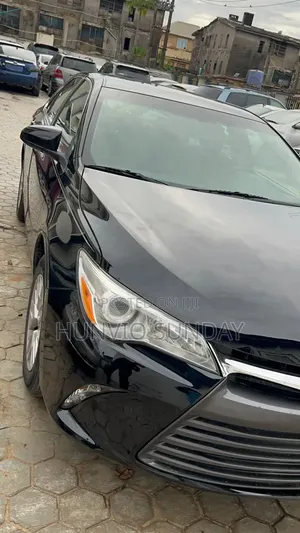 Toyota Camry 2017 Black