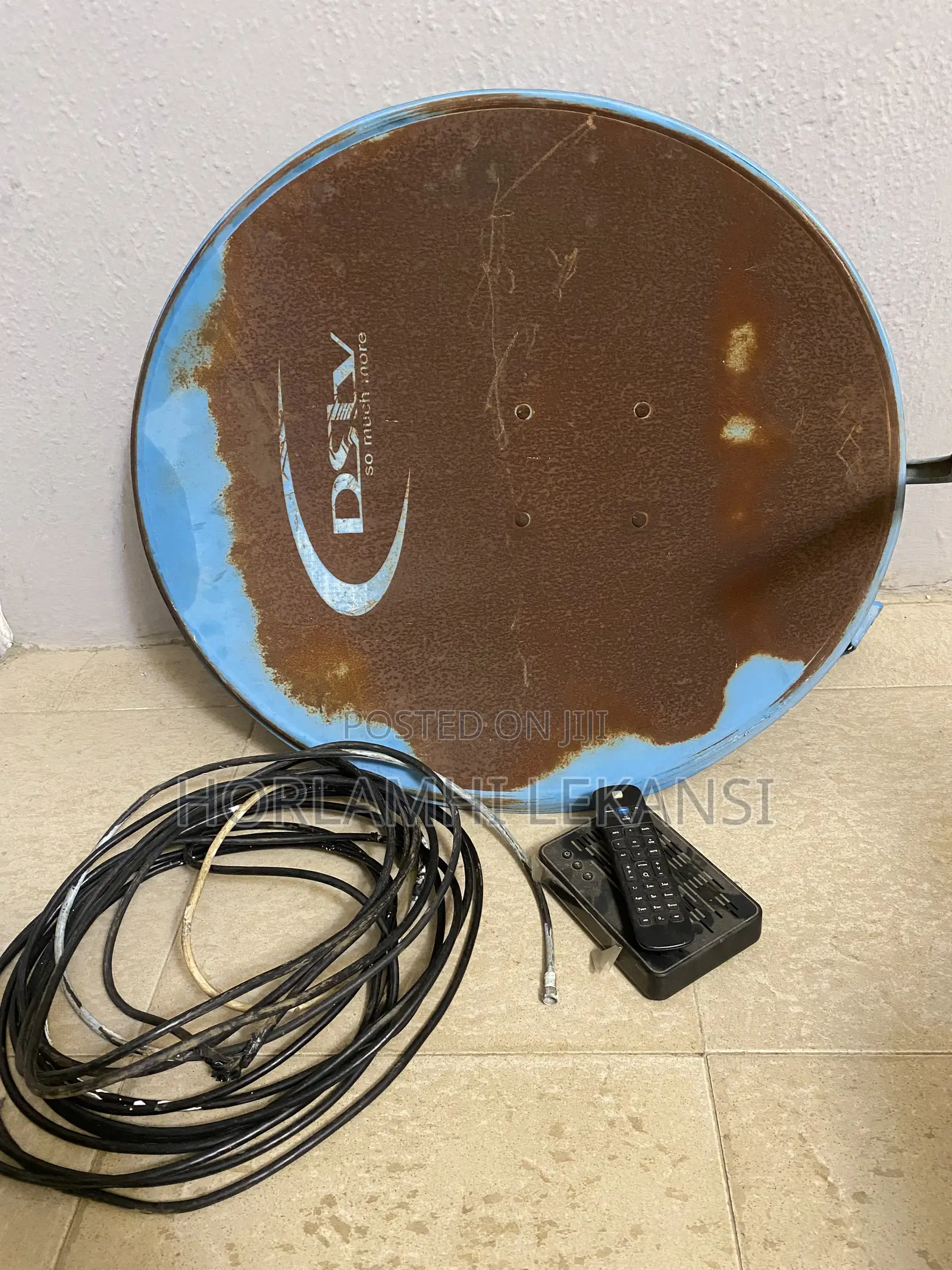 Decoder and Dish