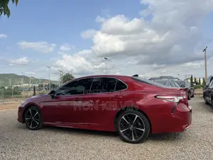 Toyota Camry XSE (2.5L 4cyl 8A) 2019 Red