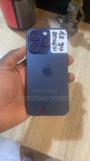 Apple iPhone 15 Pro 128 GB Blue
