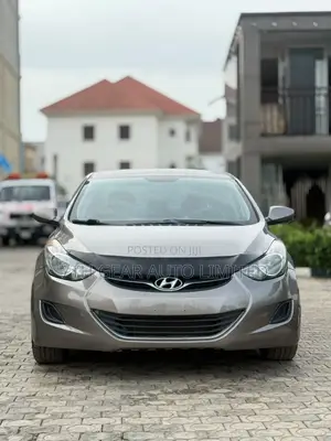Hyundai Elantra GLS Automatic 2012 Brown