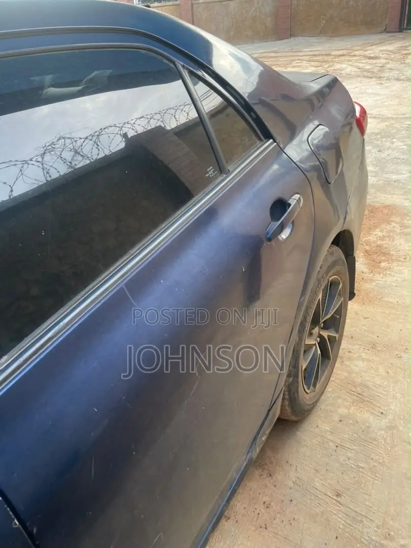Toyota Corolla 2013 Blue