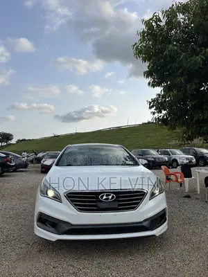Hyundai Sonata Limited 2.0T 4dr Sedan (2.0L 4cyl Turbo 6A) 2015 White