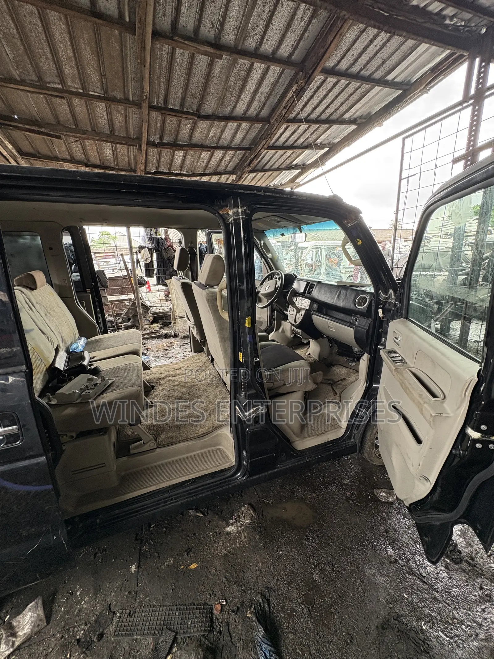 Suzuki Every 2015 Black