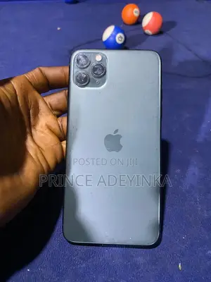 Apple iPhone 11 Pro Max 64 GB Gray