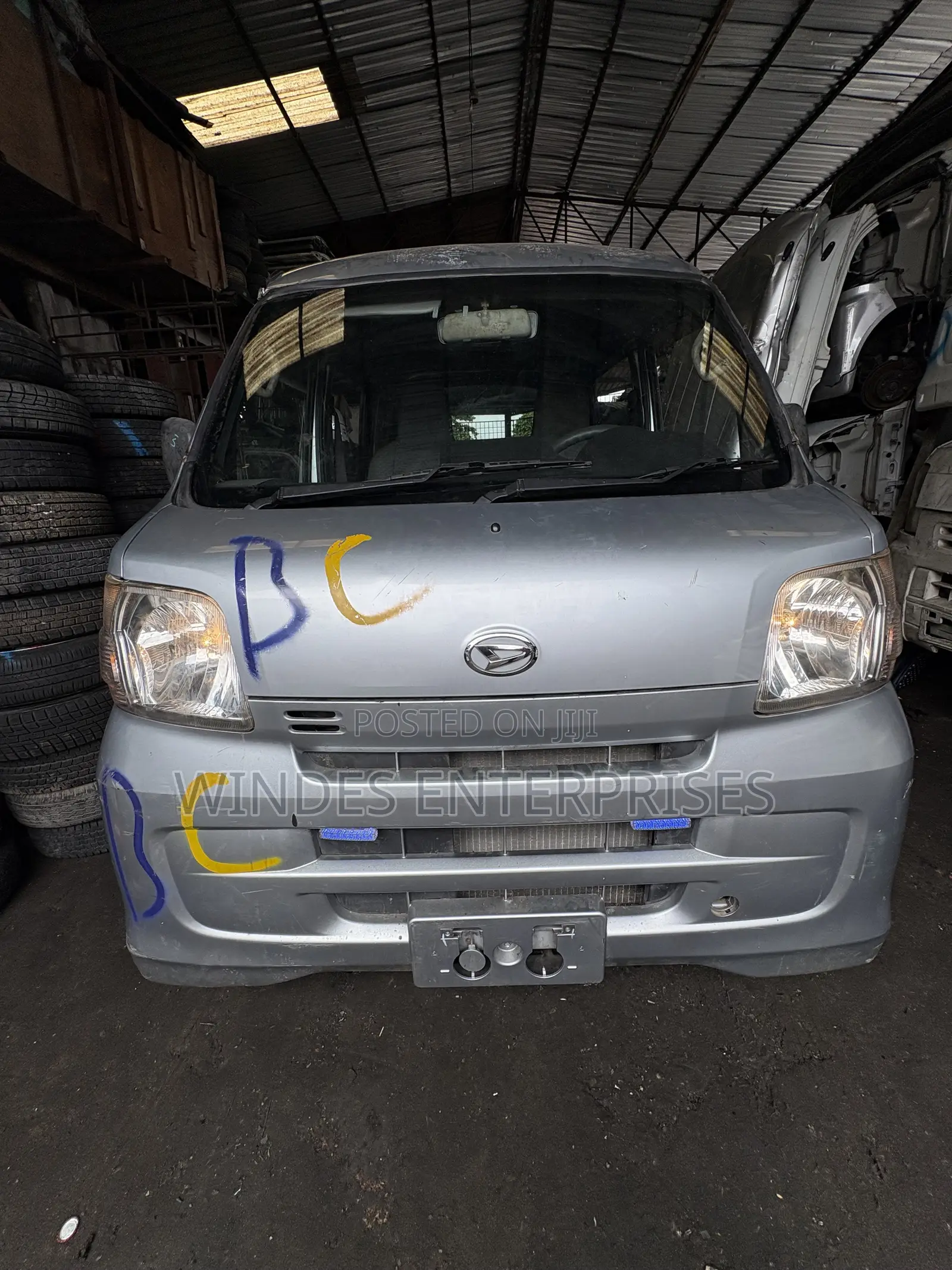 Daihatsu Hijet 2012 Silver