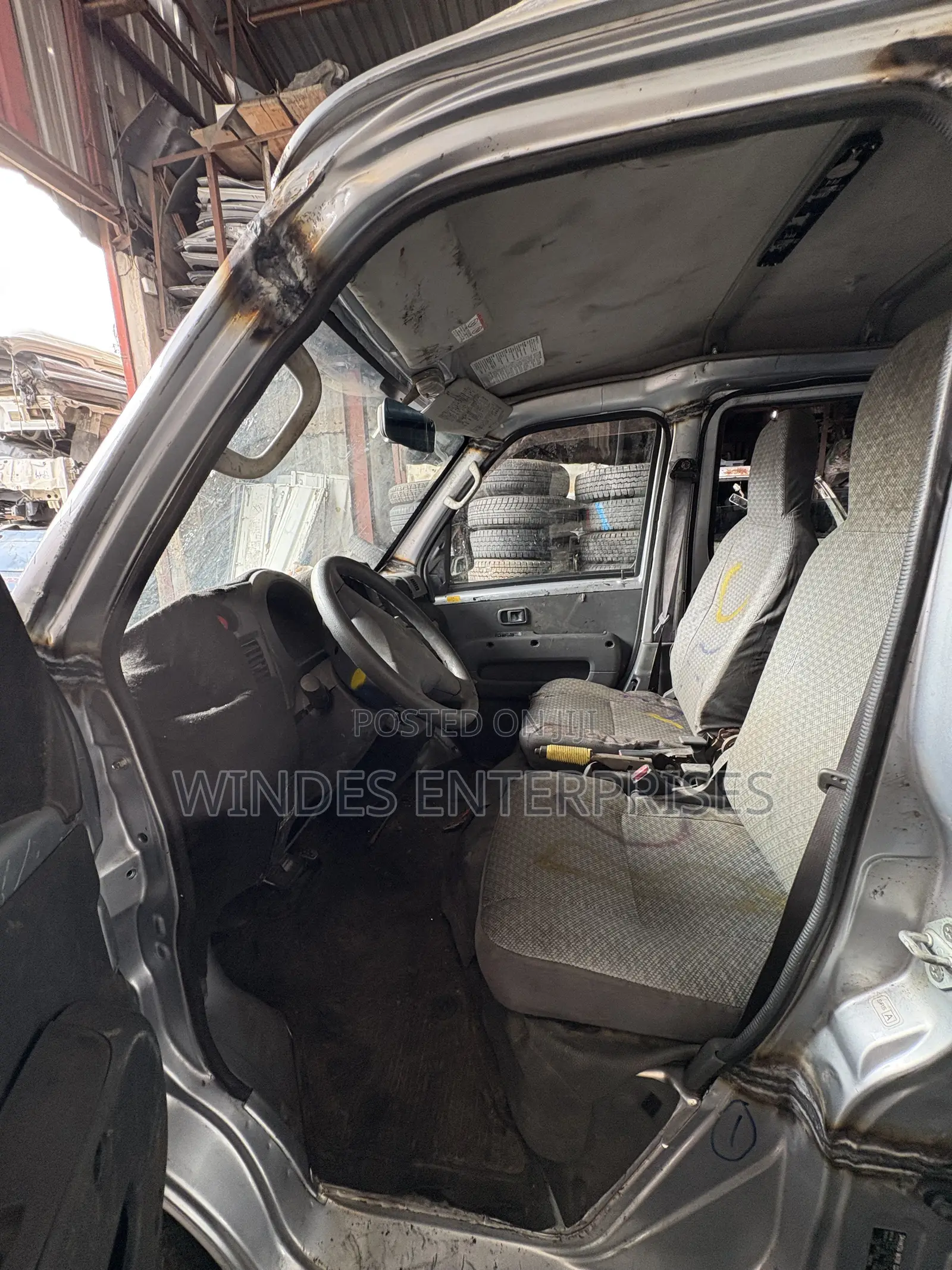 Daihatsu Hijet 2012 Silver