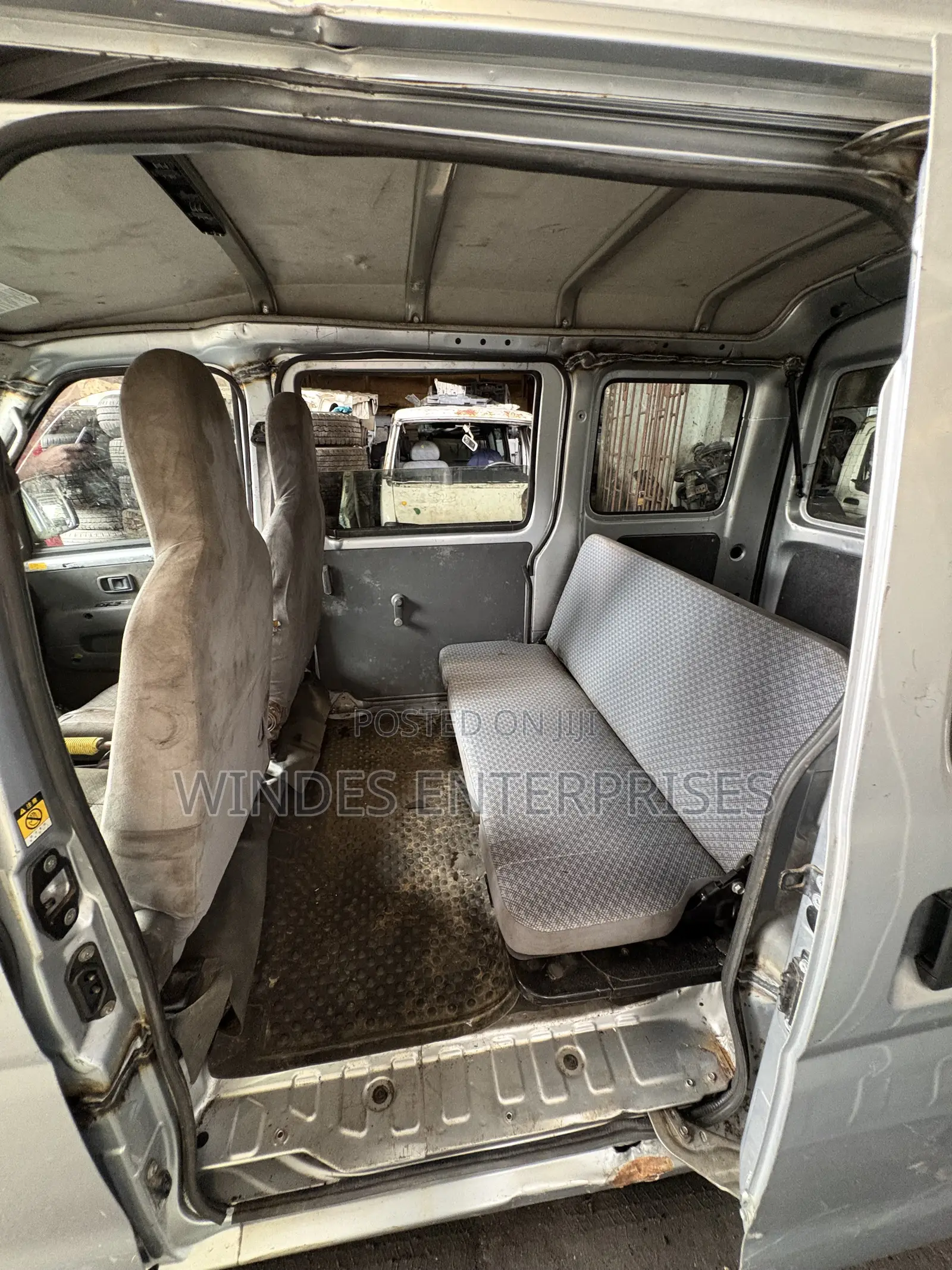 Daihatsu Hijet 2012 Silver