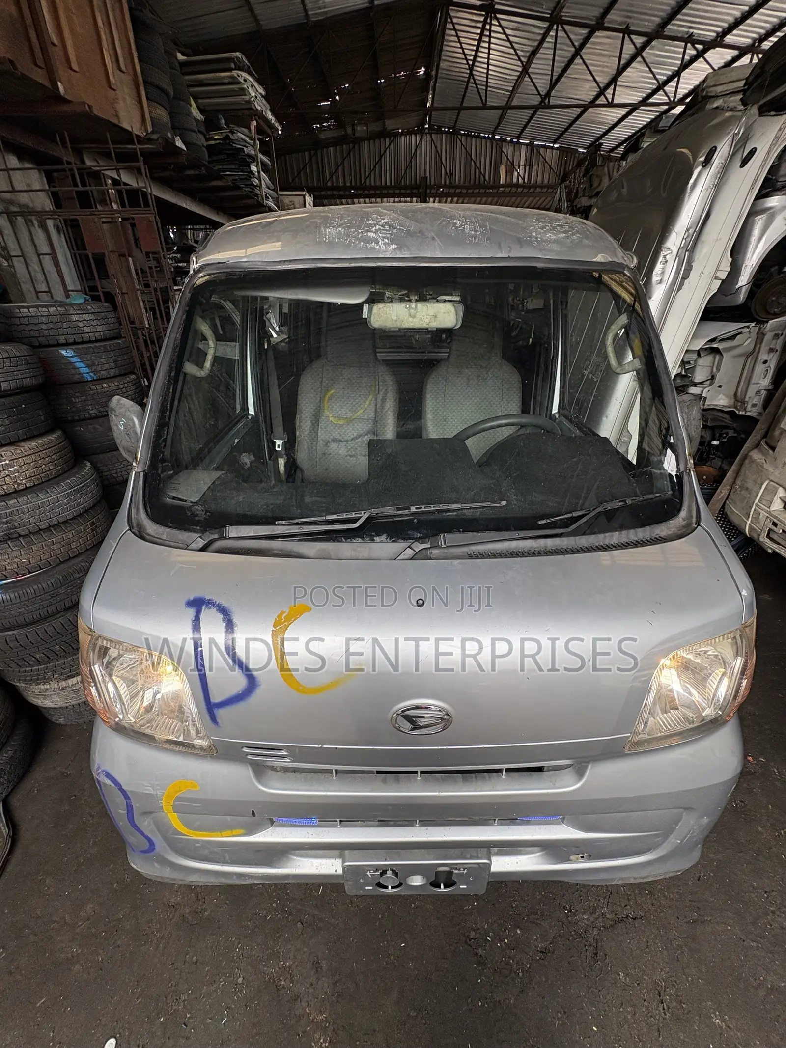 Daihatsu Hijet 2012 Silver