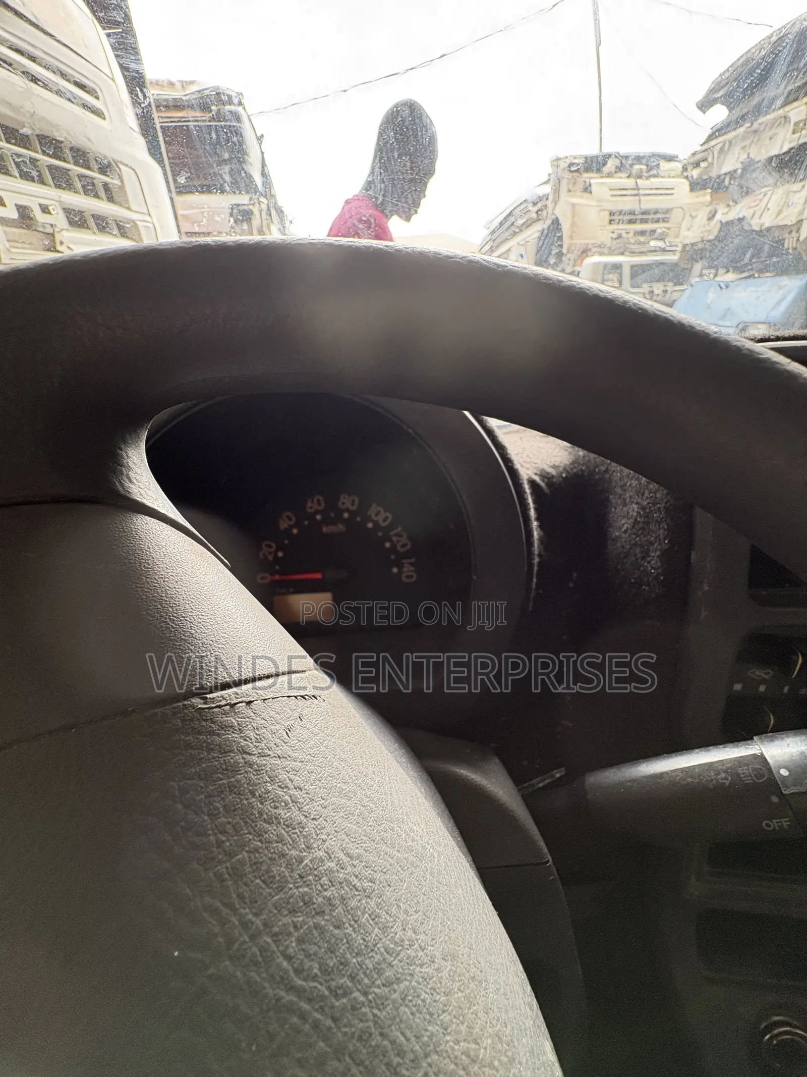 Daihatsu Hijet 2012 Silver