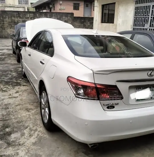 Lexus ES 350 2010 White