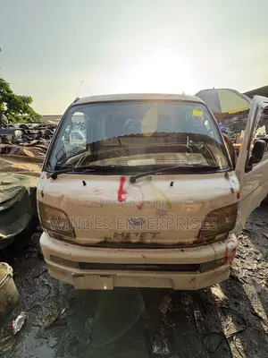 DAIHATSU HIJET MINI TRUCK + Fabricated Cold Room