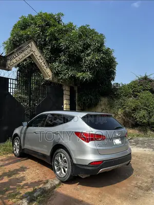 Hyundai Santa Fe 2016 Silver