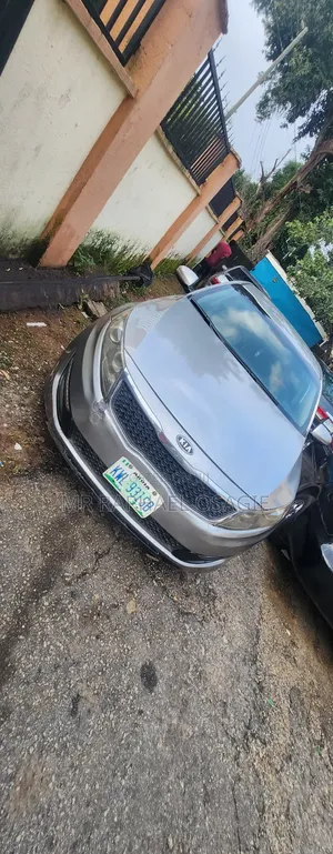Kia K5 2011 Gray