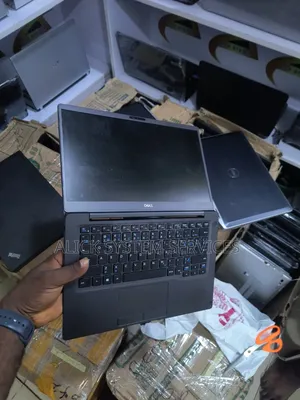 Laptop Dell Latitude 7300 8GB Intel Core i7 SSD 256GB