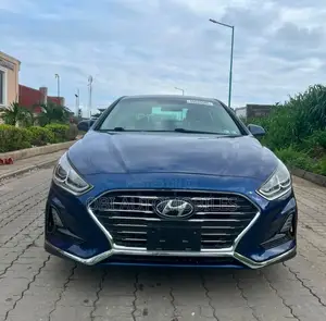 Hyundai Sonata SE 2019 Blue