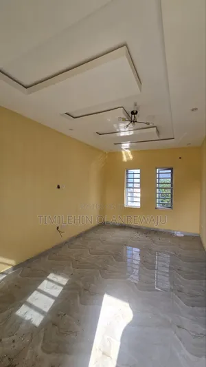 1bdrm Apartment in Agodi for rent
