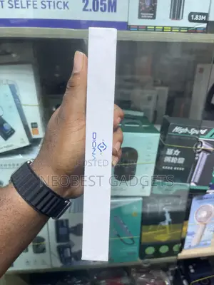 Brand New Diona R3 Smartwatch