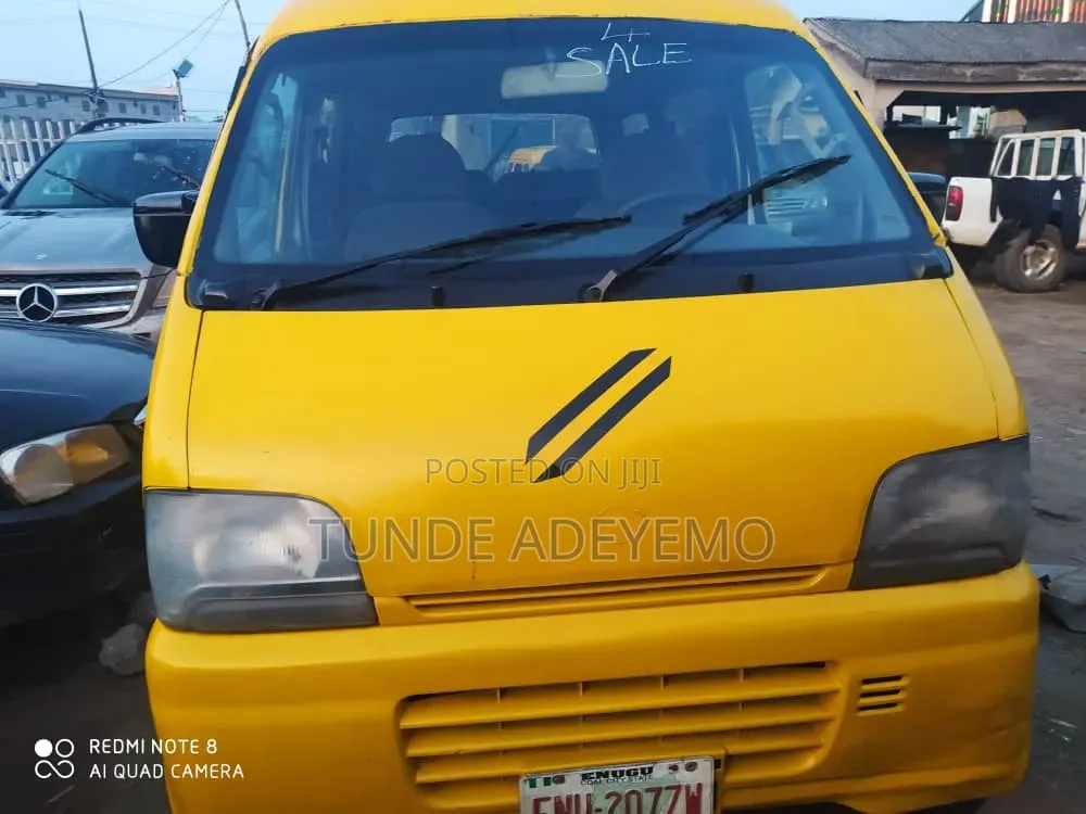 Suzuki Every 2002 Yellow