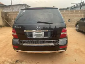 Mercedes-Benz M Class 2012 Black