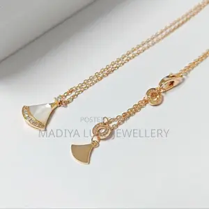 White Fan Shape Necklace