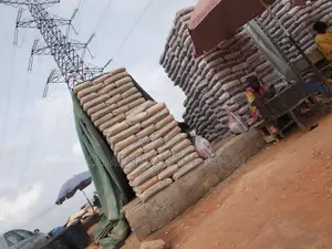 Lafage \\ Bua Cement Distributor