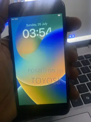 Apple iPhone 8 64 GB Black