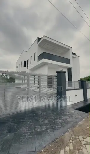 4bdrm Duplex in Mayfield Garden, for sale