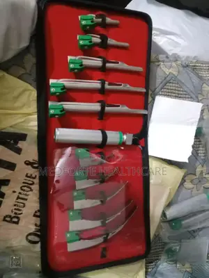 Fiberoptic Laryngoscope