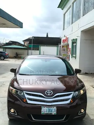 Toyota Venza XLE AWD V6 2013 Brown