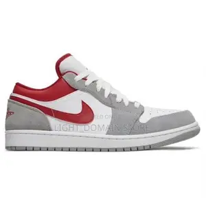 Premium Nike Dunk Low 2 ( FREE DELIVERY )