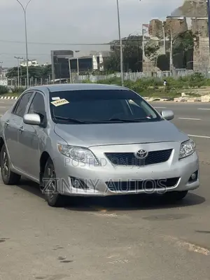 Toyota Corolla 2010 Silver