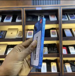New Apple iPhone 13 128 GB Blue